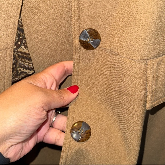 Women’s Professional Suit (plus 16) - Picture 6 of 9